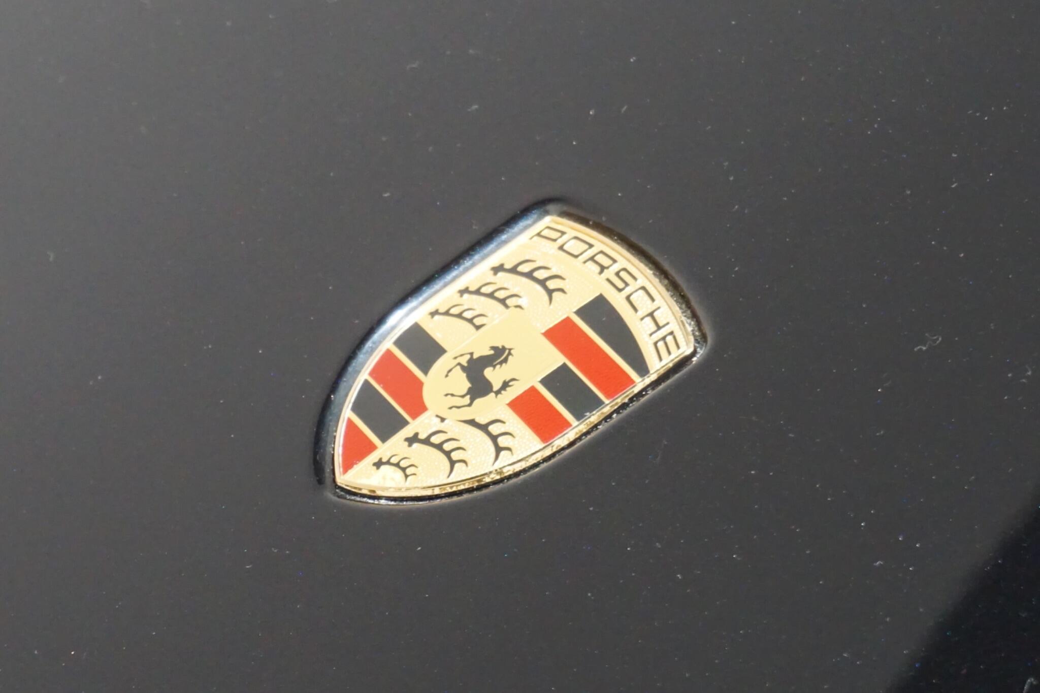 Porsche Taycan Performance Plus 93.4kWh Turbo Saloon 4dr Electric Auto 4WD (680 ps)